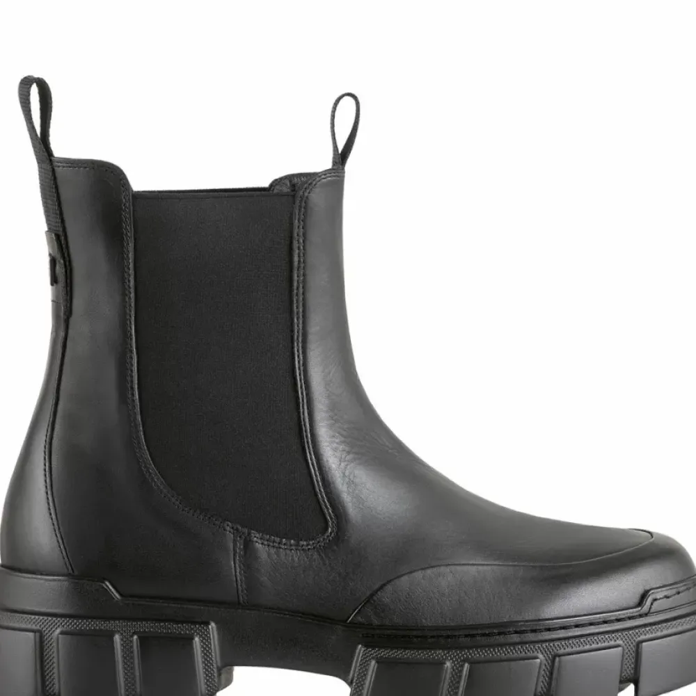 Shop Adventure Women Booties