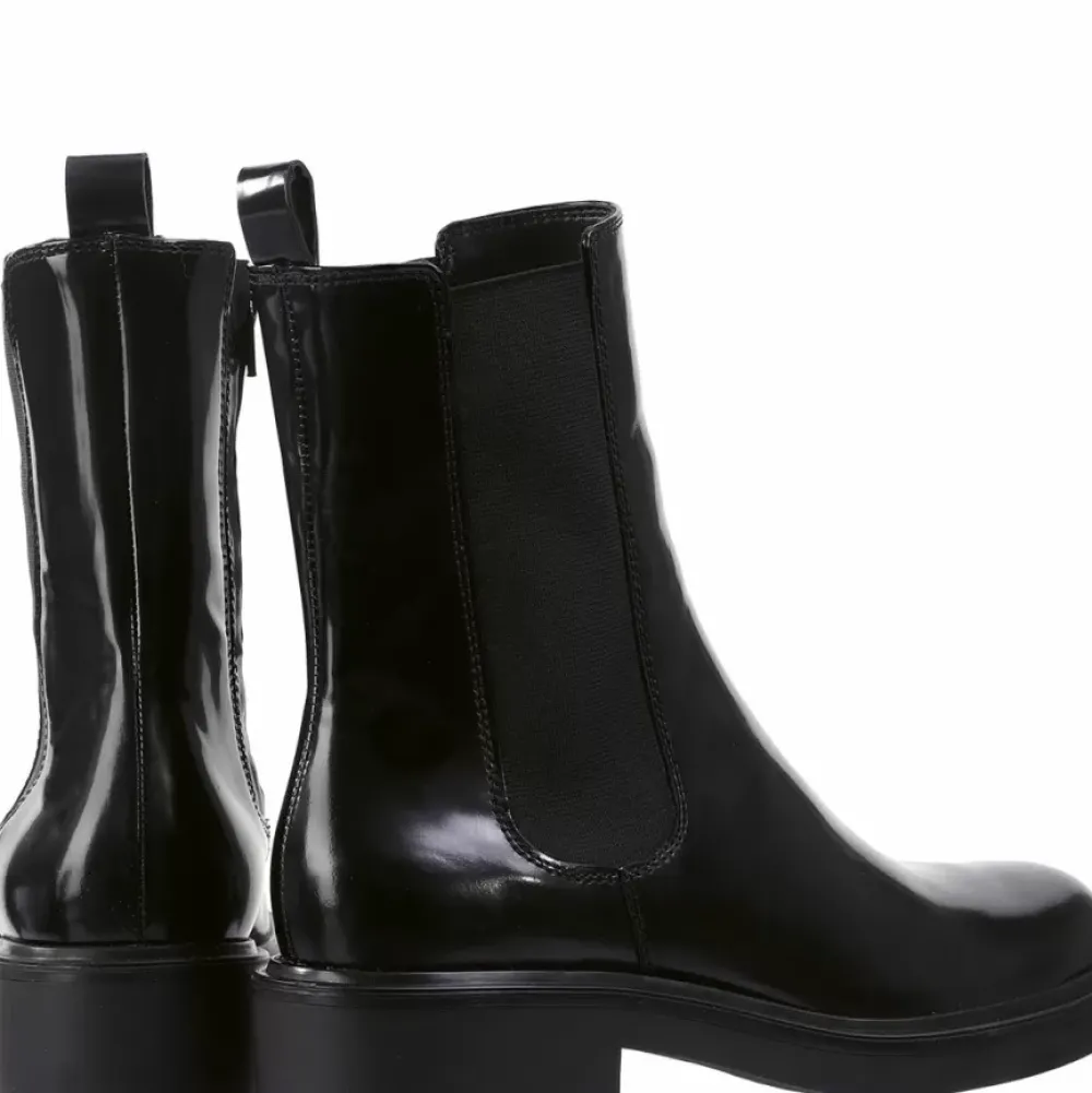 Clearance Edward Women Booties