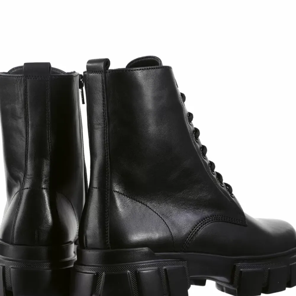 Store Forrest Women Booties