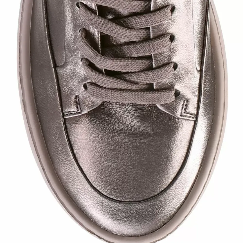 Online Illusion Women Sneakers