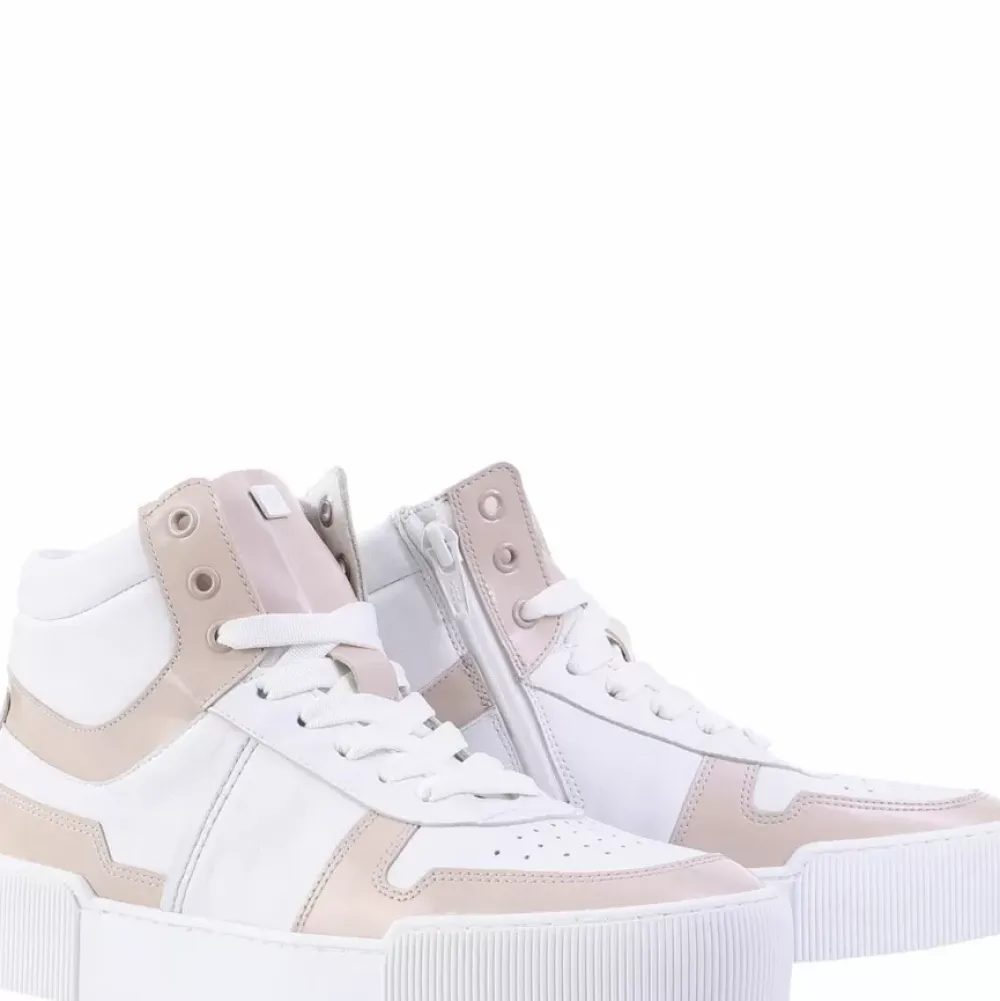 Cheap Riley Women Sneakers