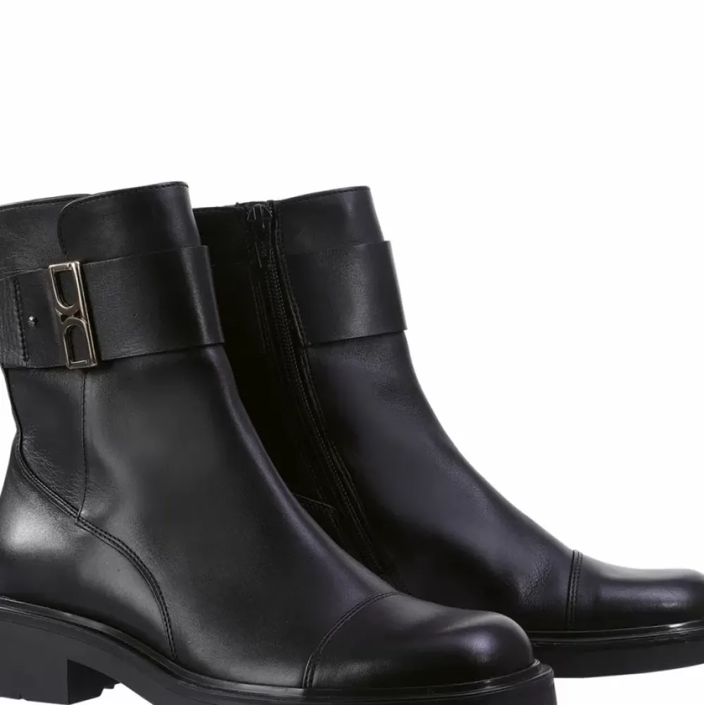 Flash Sale Scott Women Booties