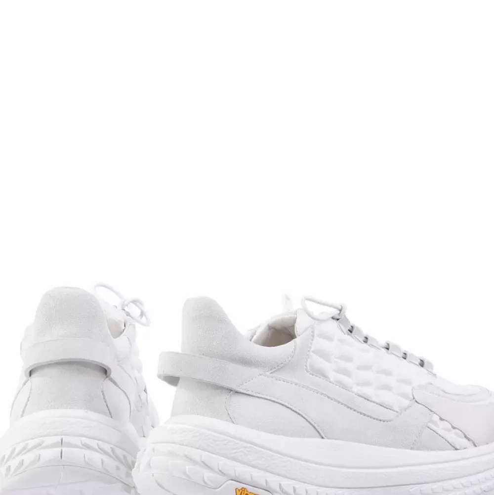 Discount Zac Women Sneakers
